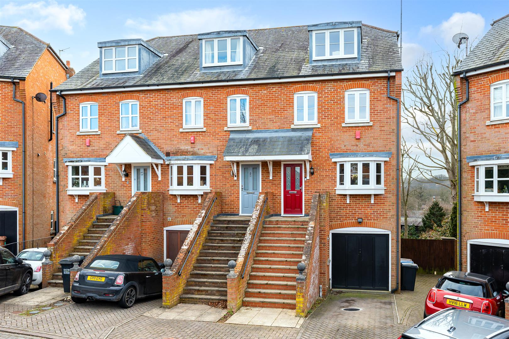 Welwyn Hall Gardens, Welwyn Bryan